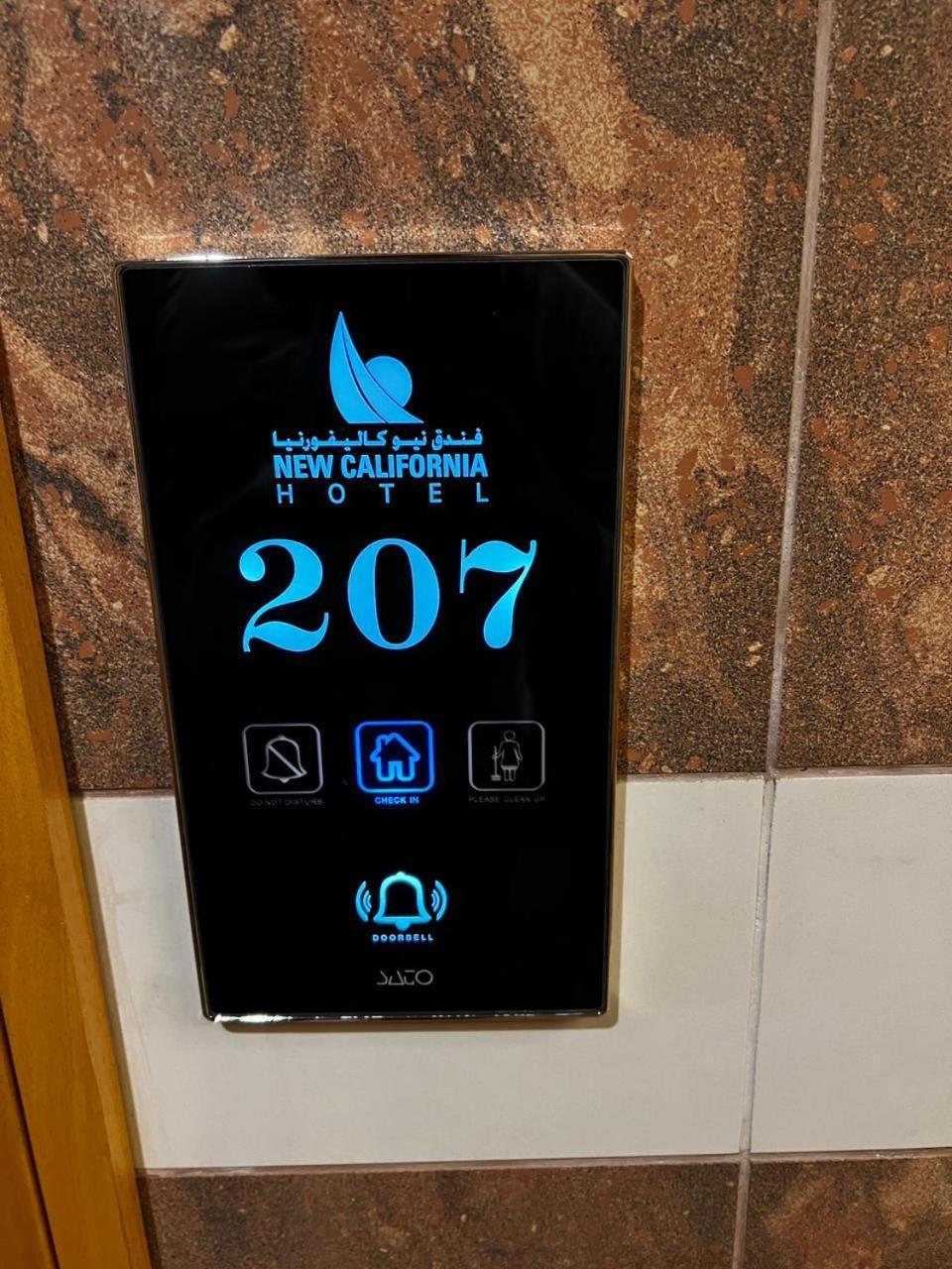 New California Hotel Дубай Екстер'єр фото
